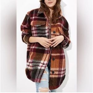American Eagle Sherpa Teddy Oversized Plaid Jacket